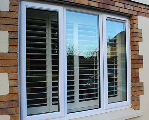 White Sliding Aluminium Window